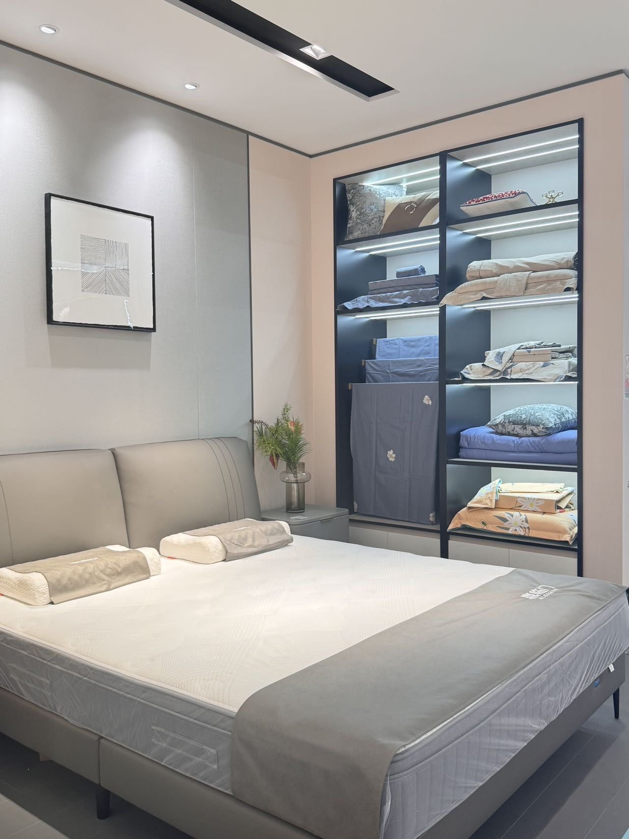 喜臨門 匠心鑄就軟體家具高品質，同心共筑家居夢想